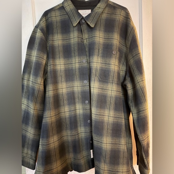 Weatherproof Other - Weatherproof Men's Casual Plaid Shirt - Olive and Charcoal